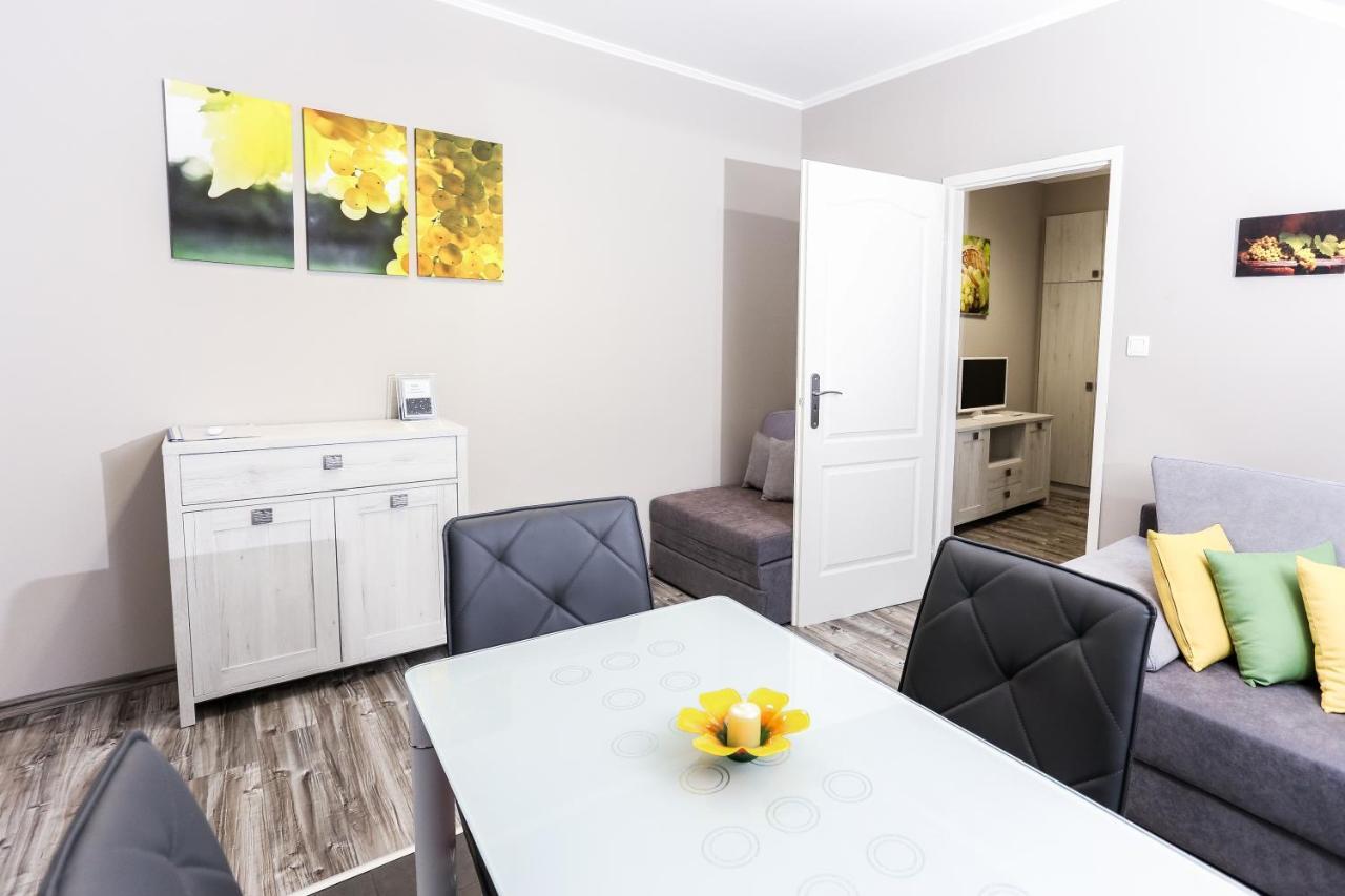 Gardi Apartman Szekszárd Exterior foto